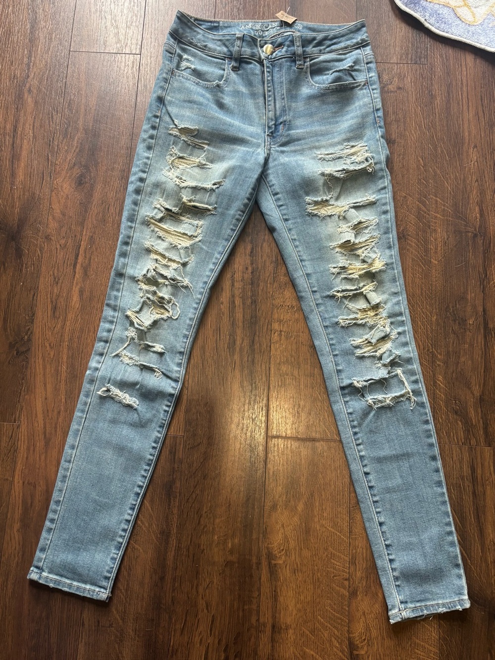 American Eagle Outfitters Light Blue Ripped Skinny Jeans